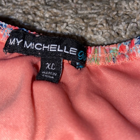 Dress - Picture 2 of 2